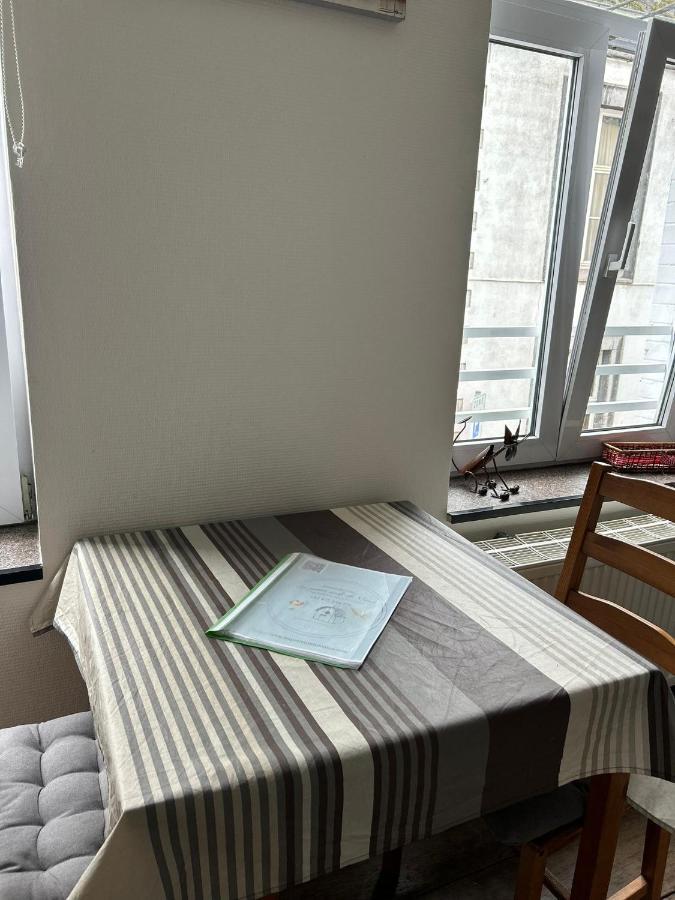 Apartament Impasse 2 Fosses-La-Ville Zewnętrze zdjęcie